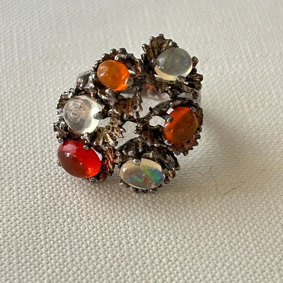 Vintage Brutalist Sterling Silver Ring w/ Opal & Carnelian Cabochons, Size 7 - Picture 2 of 7